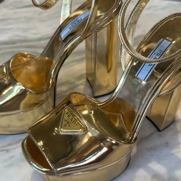 Prada Gold Leather logo Platform Heels / brand new!! - Picture 4 of 4